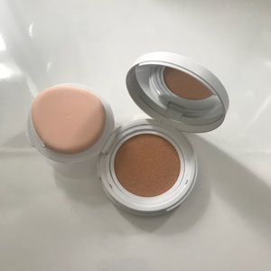 CLE essence moonlighter cushion in gunting buff